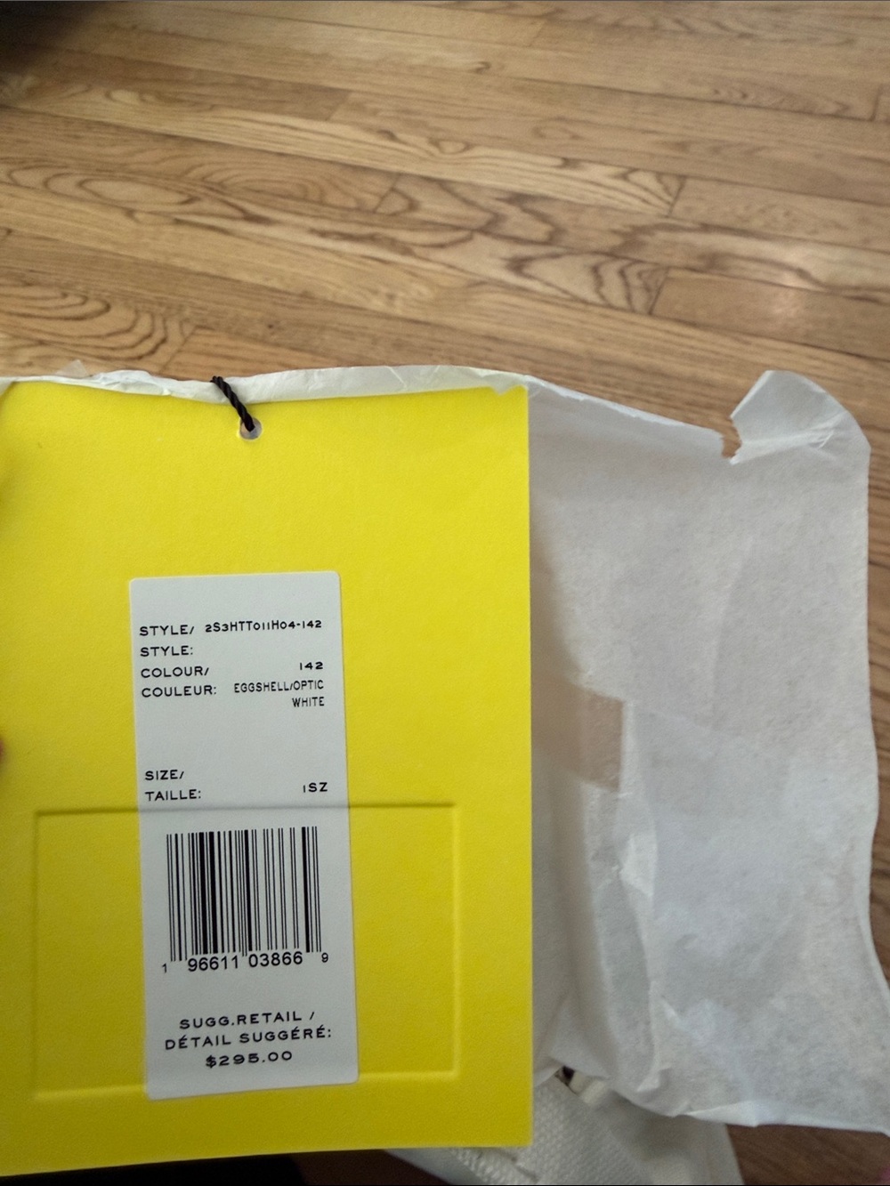 Marc Jacobs Small Canvas Tote in Off-White - Picture 4 of 4